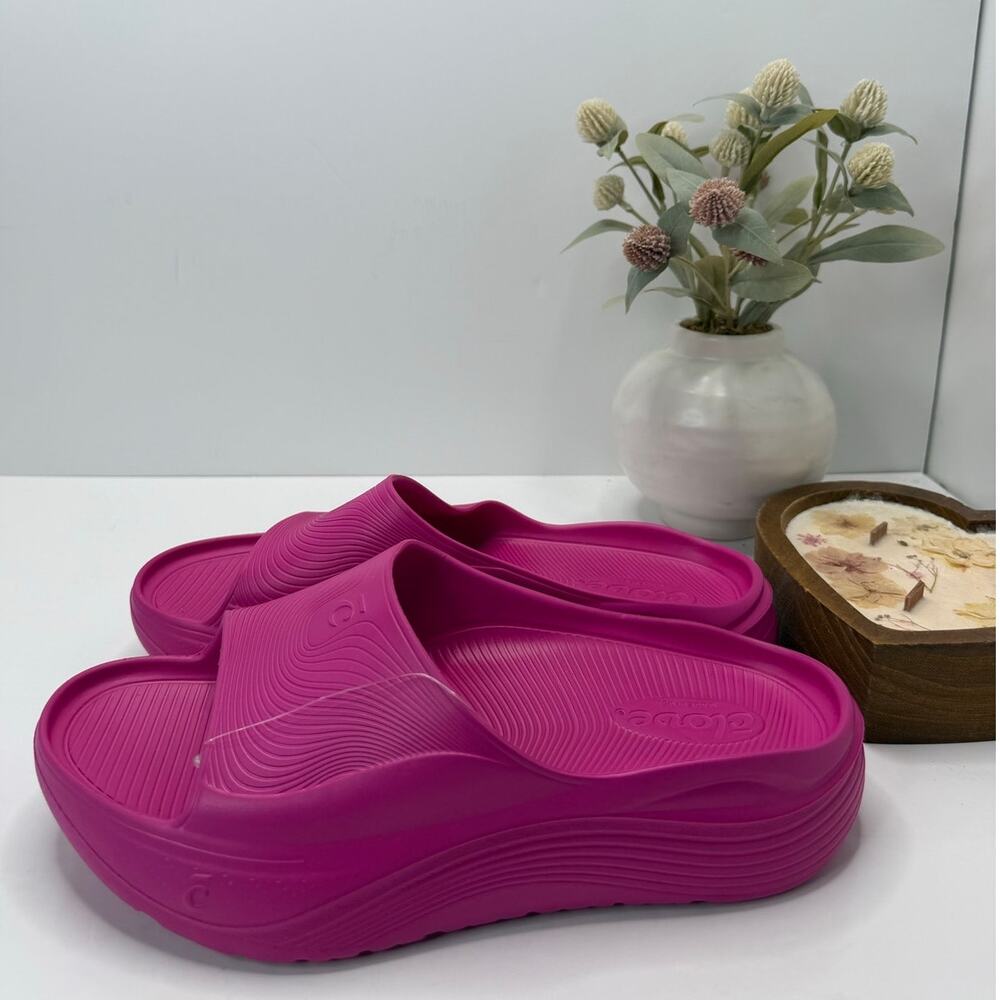 Clove Supercush Recovery Slide Comfort Neon Pink Women 11/Men 10 NWOB